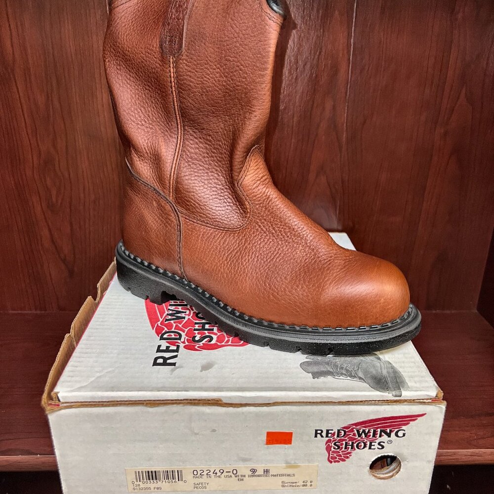 Red Wing Boots Style 2249